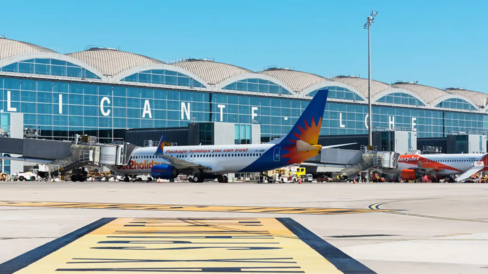 alicante airport